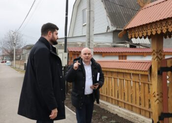Proiectele de eficienţă energetică a clădirilor publice din raionul Făleşti, inspectate de ministrul Energiei
