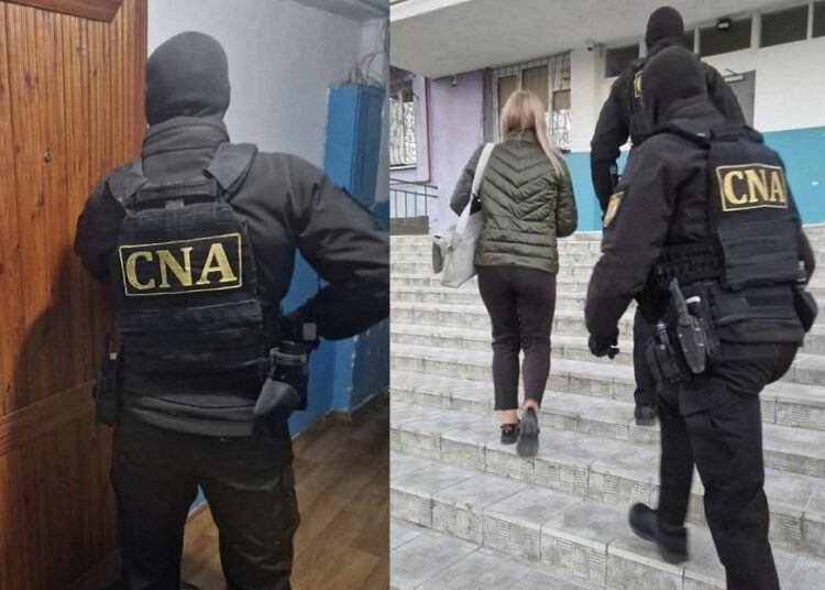 Dosar de corupție la vamă: percheziții și o persoană reținută