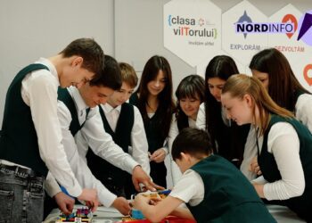 VIDEO // Dintr-un sat din Drochia, direct în finală: performanța elevilor din Sofia la FIRST LEGO League