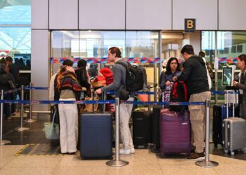 Aproape 30 de cetățeni moldoveni, evacuați în siguranță din Orientul Mijlociu