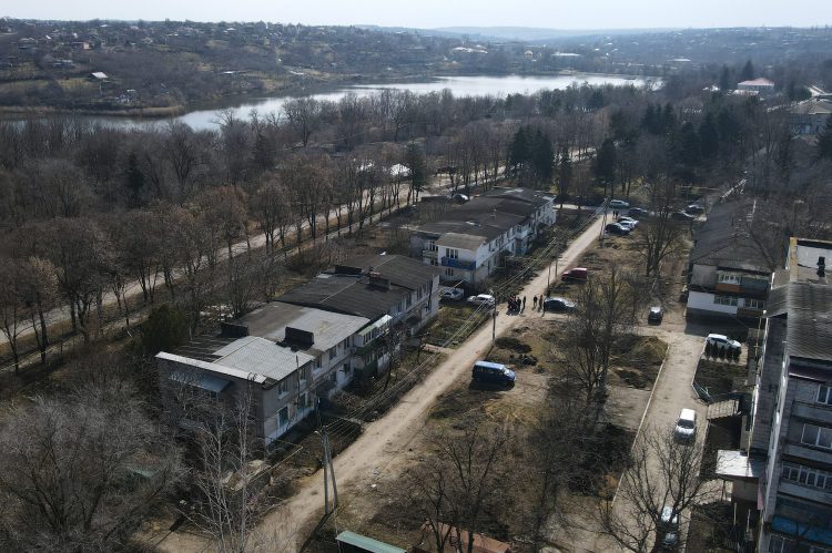 Cartierul Malinovca din Rîșcani, în plin proces de modernizare. Drumuri, curți și spații publice vor fi amenajate