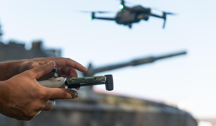 Prima țară din NATO care va folosi drone în toate unitățile militare