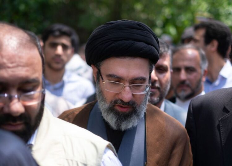 Israelul anunță că îl va elimina și pe Mojtaba Khamenei. „Îl vom găsi şi îl vom neutraliza”