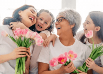 8 Martie – Ziua Internațională a Femeii, sărbătorită în întreaga lume