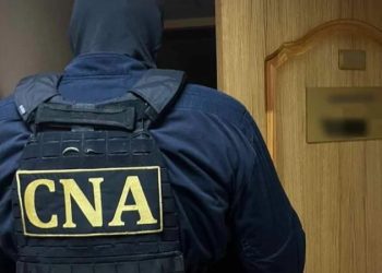 Percheziții la IP Botanica într-un dosar de corupție: conducerea inspectoratului, suspendată din funcție