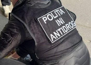 VIDEO // Un tânăr din Bălți, reținut pentru trafic internațional de „sare”