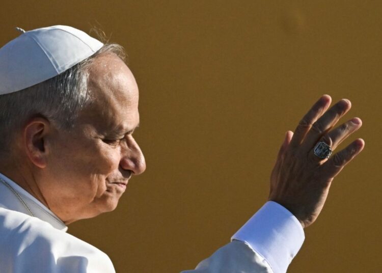 „Dumnezeu nu binecuvântează niciun război”. Papa Leon îl critică iar pe Trump, care promite moarte în numele lui Iisus