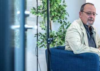 Celebrul actor francez Jean Reno a lansat un roman despre copiii ucraineni răpiți de Rusia