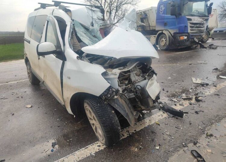 VIDEO // Grav accident în raionul Telenești. Un bărbat și-a pierdut viața