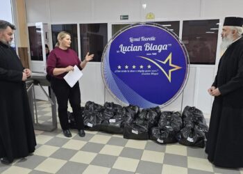 FOTO // Pachete alimentare pentru aproape 100 de elevi din Bălți