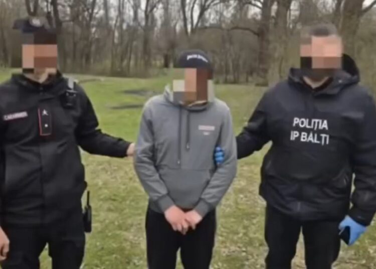 VIDEO // Bărbat reținut la Bălți pentru trafic de droguri: peste 200 de pachețele cu hașiș, ridicate de oamenii legii