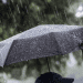 METEO // Ploi slabe și vânt puternic se așteaptă pe parcursul zilei