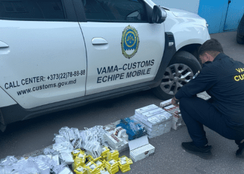 VIDEO // Peste 22.000 de țigarete și alcool etilic, depistate în raionul Drochia
