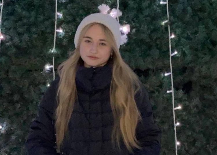 Alertă la Edineț: O adolescentă de 16 ani este căutată de poliție după ce nu a mai ajuns la școală