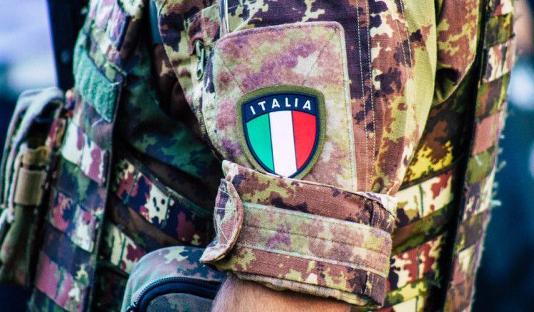 Italia trimite 100 de militari în România după incidentul cu drona căzută la Galați