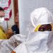 Epidemia de Ebola din Congo se extinde alarmant. Numărul persoanelor suspectate că au contractat virusul a depășit 900