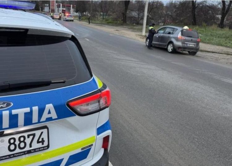 Un agent de patrulare a fost reținut de CNA, la Cahul