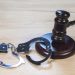 Și-a ucis tatăl cu un topor. Un bărbat, condamnat la ani grei de închisoare