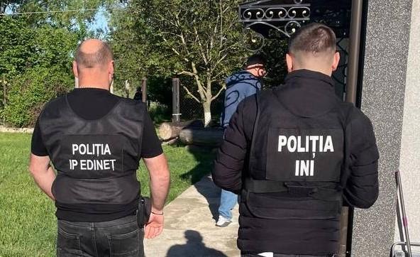 VIDEO // Percheziții în raioanele Edineț, Ocnița și Dondușeni într-un dosar de defrișări ilegale