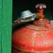 Explozie într-o gospodărie din Floreni. Doi soți au ajuns la spital