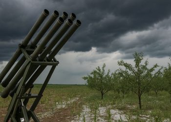 Rachete antigrindină lansate de unitățile din Edineț și Soroca după apariția norilor cu risc de grindină