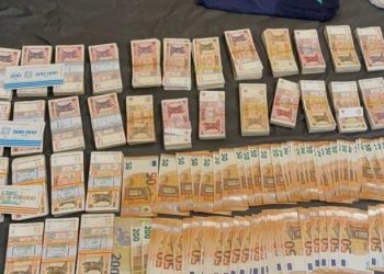 VIDEO // Curieri ai unei rețele de escrocherie, reținuți de polițiștii din Bălți