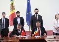 A fost semnat contractul pentru construcția LEA 400 kV Bălți-Suceava