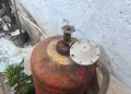 FOTO // O femeie din Dondușeni a ajuns la spital după explozia unei butelii de gaz