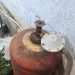 FOTO // O femeie din Dondușeni a ajuns la spital după explozia unei butelii de gaz