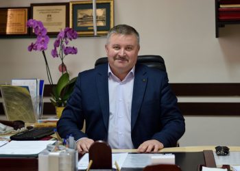Președintele raionului Ocnița, Iurie Plopa, ar fi fost prins beat la volanul mașinii de serviciu