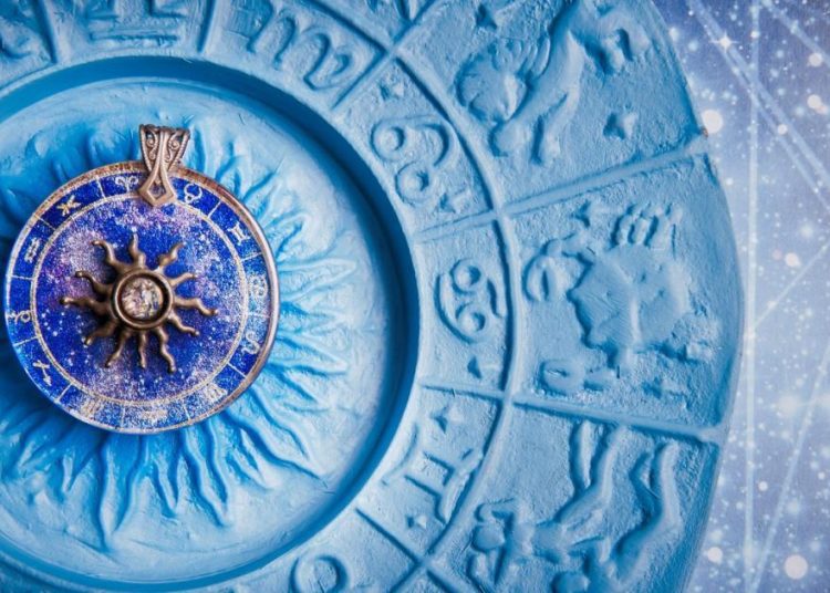 HOROSCOP // Schimbări de ritm, întâlniri surprinzătoare și vești care pot modifica planurile