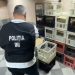 VIDEO // Doi bărbați din Chișinău, cercetați pentru producerea ilegală de băuturi alcoolice. Polițiștii au ridicat sute de sticle