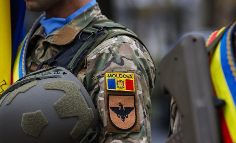 Militar în termen din Bălți, în stare gravă după un accident cu motocicleta la Hîncești