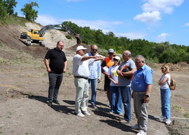 FOTO // Lucrările de amenajare a traseului ecoturistic „Zamca” din nordul țării sunt în plină desfășurare