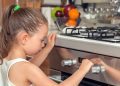 АУДИО // Тревожный случай в Бельцах: мужчина пытался убедить 7-летнюю девочку открыть газовую плиту