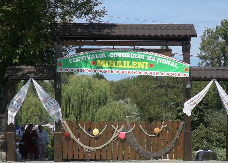 Tradițiile prind viață la Mihăileni: Festivalul Covorului și Portului Național revine cu ediția jubiliară