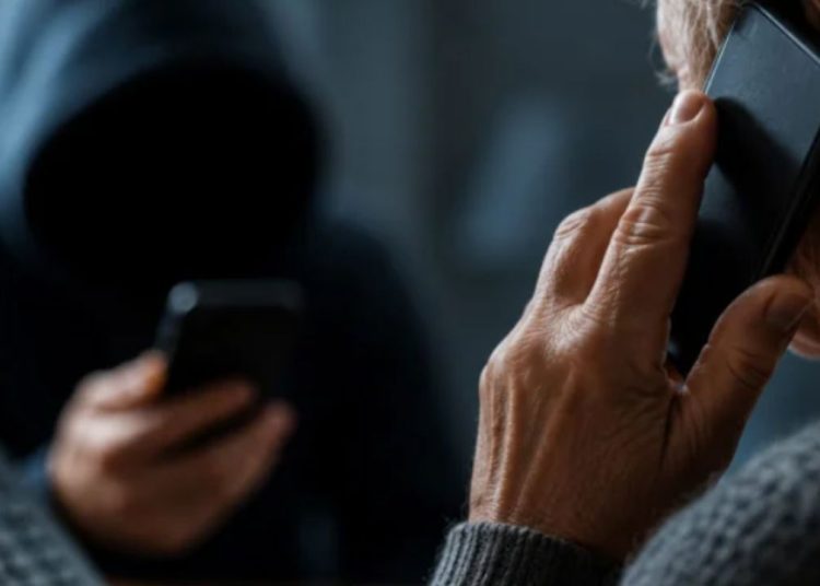O persoană din Bălți a rămas fără 400.000 de lei după o escrocherie cu falși angajați ai statului