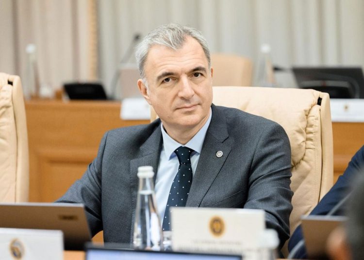 Eugeniu Osmochescu, numit oficial prim-ministru interimar al Republicii Moldova