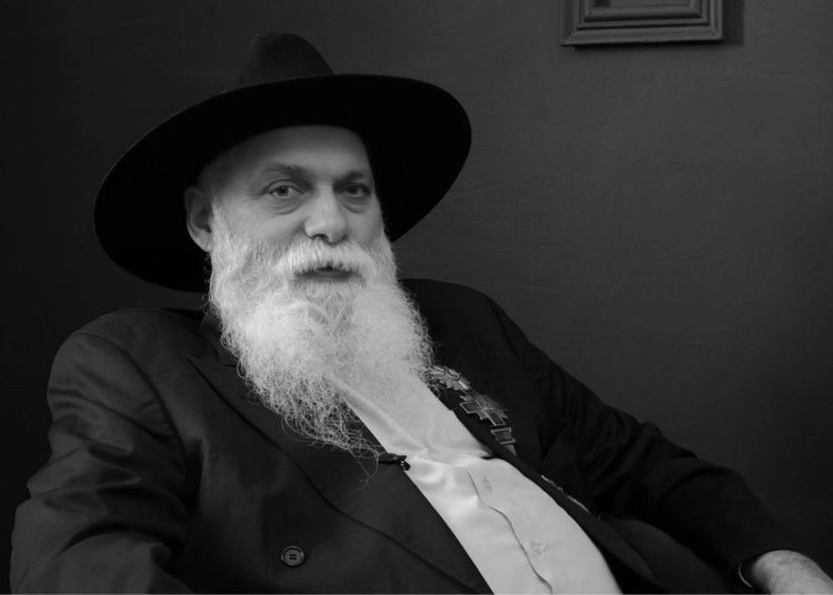 Doliu în comunitatea romă: a murit baronul Artur Cerari