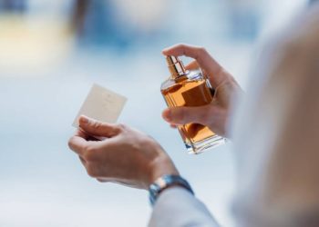DOC // Produse de parfumerie cu o substanță interzisă, retrase de pe piață