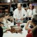 VIDEO // Doi soți din satul Mîndreștii Noi și-au transformat propria gospodărie într-o școală a tradițiilor