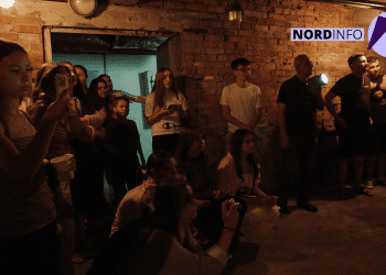 VIDEO // Teatrul din Bălți își dezvăluie secretele: vizitatorii ajung în backstage