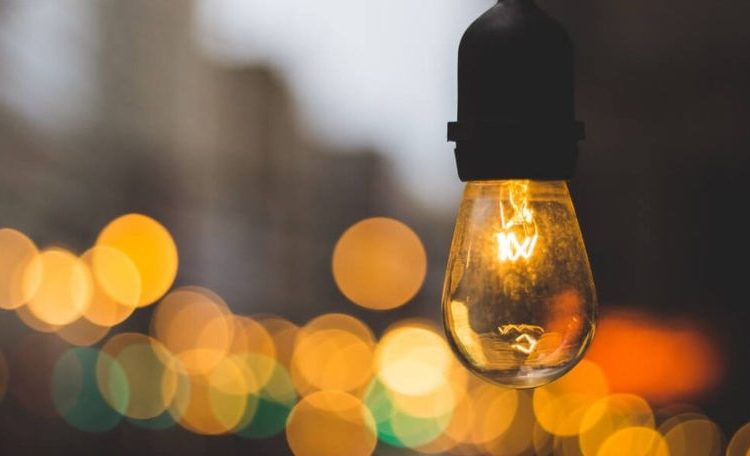 Republica Moldova se confruntă din nou cu un deficit de energie electrică în orele de vârf