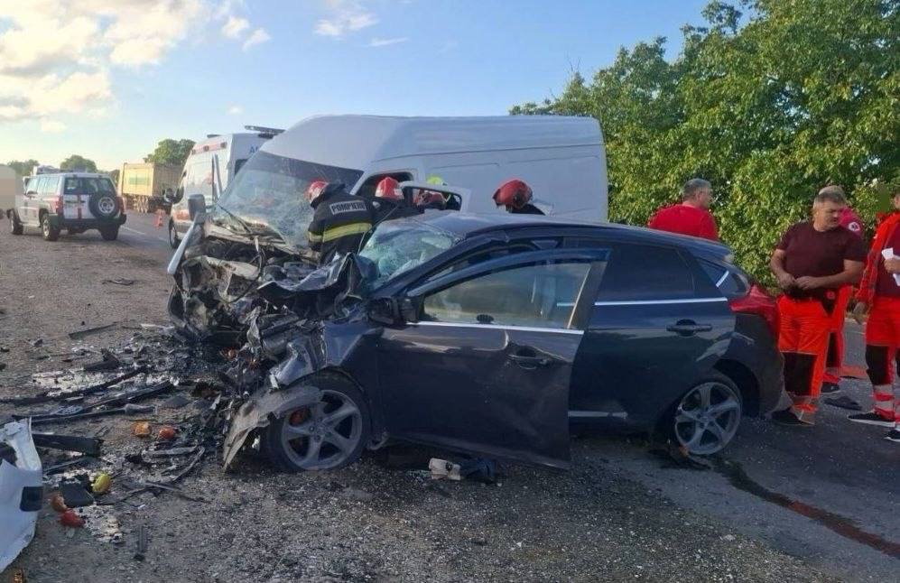 Grav accident la intrarea în satul Corlăteni din raionul Rîșcani. O persoană a decedat
