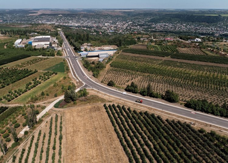 FOTO // Drumul dintre Arionești și Otaci, reabilitat pe o lungime de 9,47 kilometri