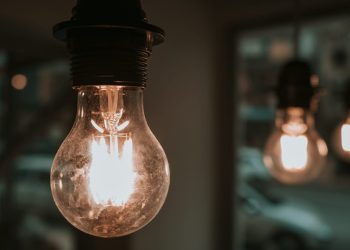 В Молдове вновь ожидается дефицит электроэнергии в вечерние часы пик