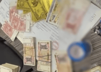 VIDEO // „Euro sau lei? Nu contează.” Percheziții la o companie de construcție, suspectată de evaziune fiscală de circa 3 milioane de lei