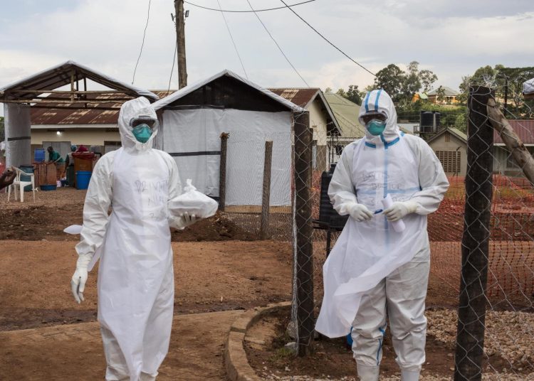 Peste 5.000 de cazuri de Ebola confirmate în Congo. Rata de mortalitate de apropie de 50%