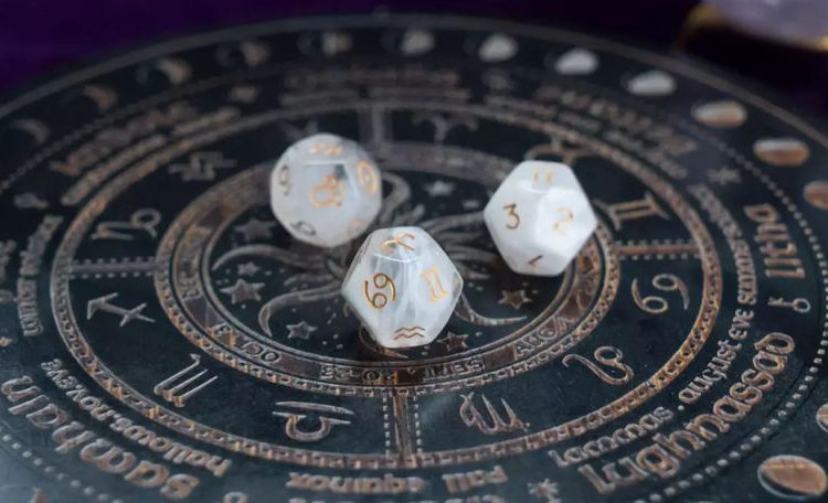 HOROSCOP // O zi cu surprize pentru mai multe zodii. Cine are parte de noroc și cine trebuie să fie prudent