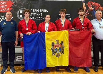 Cinci medalii pentru sportivii din Edineț la Campionatul Țărilor Balcanice de Sambo din Grecia